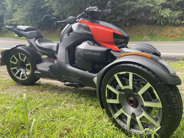 我的Ryker900 Rally版