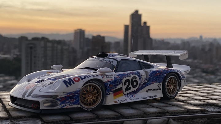 Tamiya 1/24 Porsche 911 GT1模型
