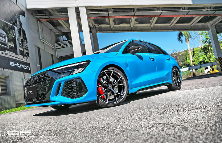 最強五缸鋼砲 - Audi RS3 Sportback 突如其來之展間開箱小記