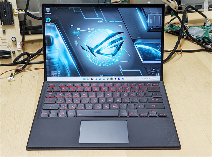 ROG Flow Z13不專業開一下箱