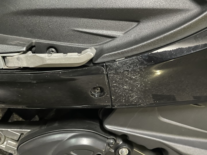 Suzuki NEX 125 更換停車中柱總成