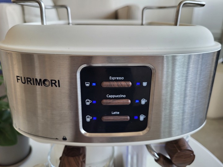 MYFEEL辦公室體驗Furimori半自動義式奶泡咖啡機