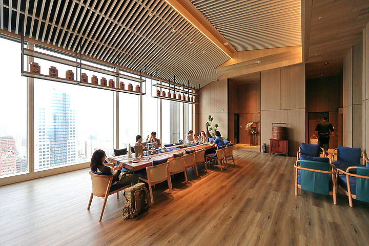 (映像分享) 漫遊高空、徜徉港都in高雄 feat.承億酒店TAi Urban Resort