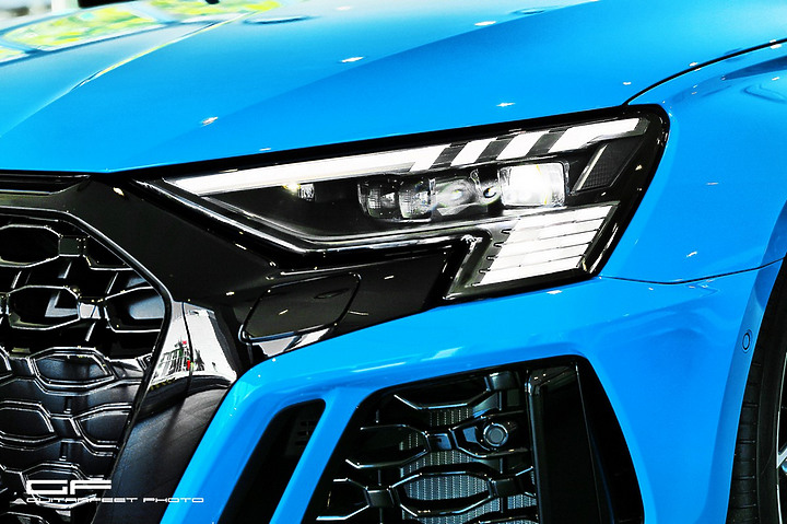 最強五缸鋼砲 - Audi RS3 Sportback 突如其來之展間開箱小記