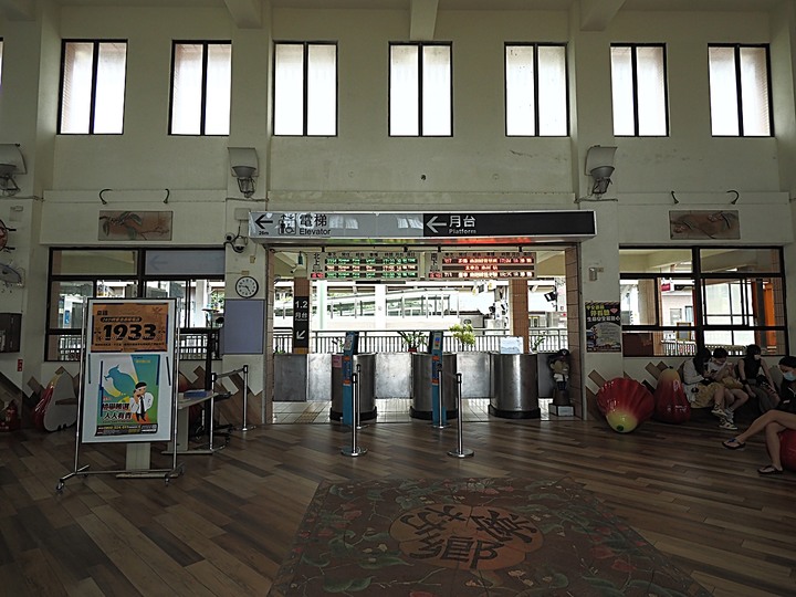 屏東境內火車站群 — 「鐵道旅行•幸福美好111」紀念章戳收集紀錄,附掛荒涼無人小站