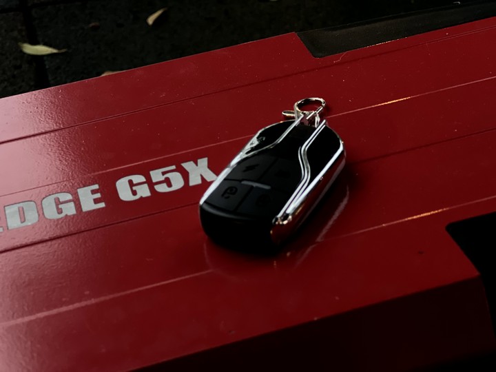 【 開箱初體驗 】BIRDYEDGE G5X電動滑板車( 有保固/雙驅動切換 )