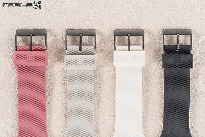 UAG x Apple Watch錶帶開箱|改款新品連發,軍風簡潔我都要!