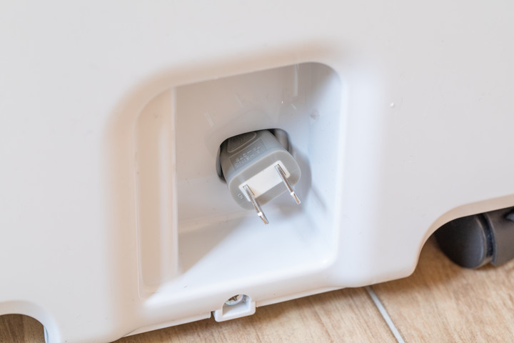 體驗 Panasonic變頻省電雙科技除濕機 F-YV50LX，讓全家人一起美好生活