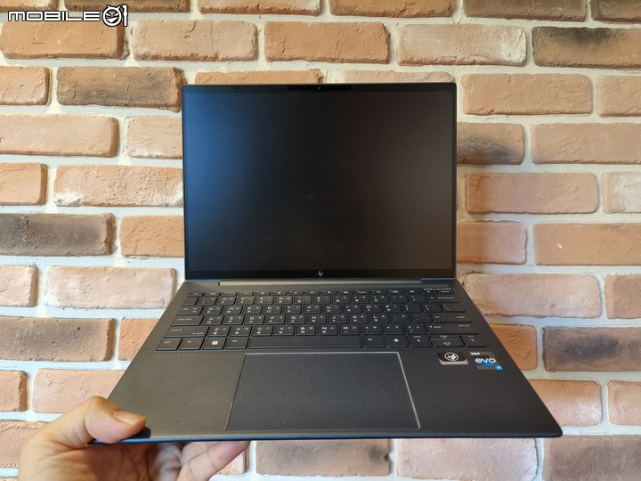 [開箱] 惠普 HP Elite Dragonfly G3 專為頂尖商務族群設計的豪華體驗
