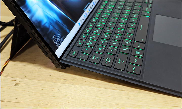 ROG Flow Z13不專業開一下箱