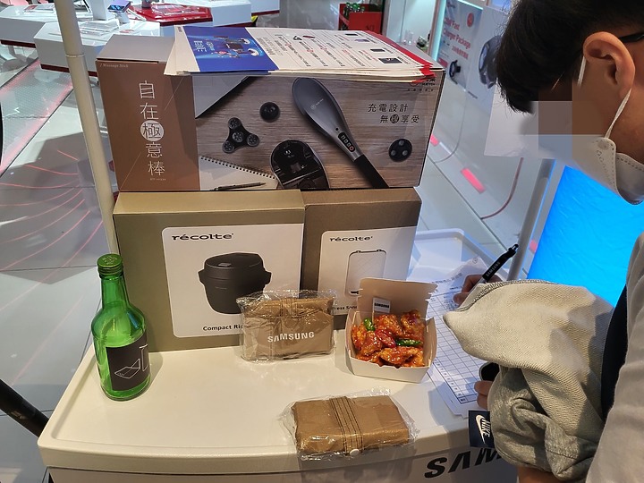 台北三創 | galaxy fold4&z filp4體驗