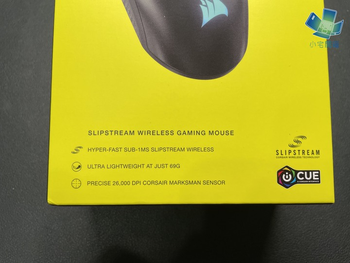 點我看大圖 【小宅開箱】海盜船迷你三角刃減重啦!Corsair Katar Elite Wireless無線三模電競滑鼠開箱
