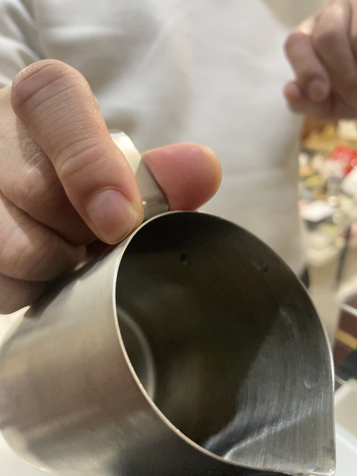 [分享] 自身的拿鐵拉花之路及心得