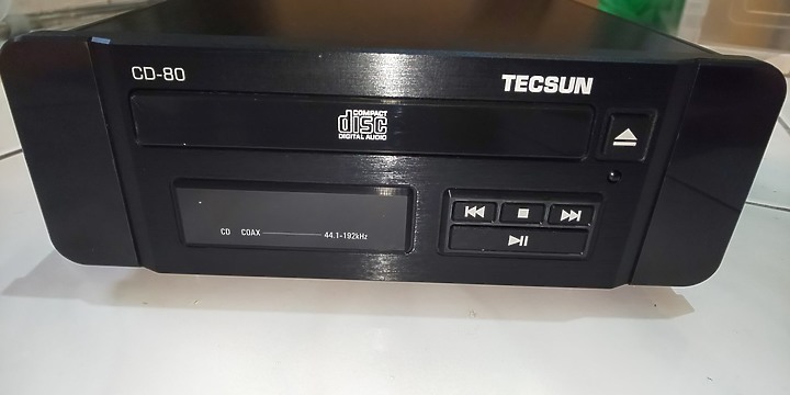 即使是CD播放機也值得一個開箱文=====德生TECSUN CD80
