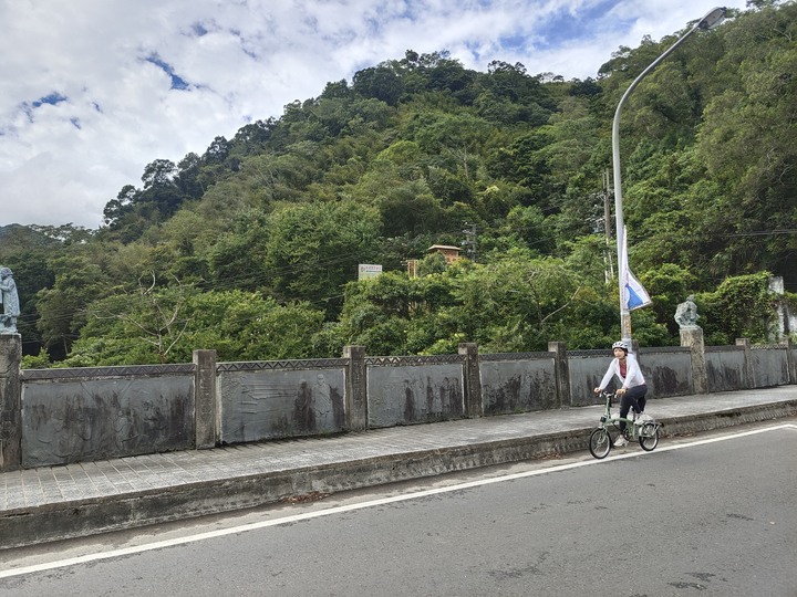 小布騎遊新竹凌空廊道O型