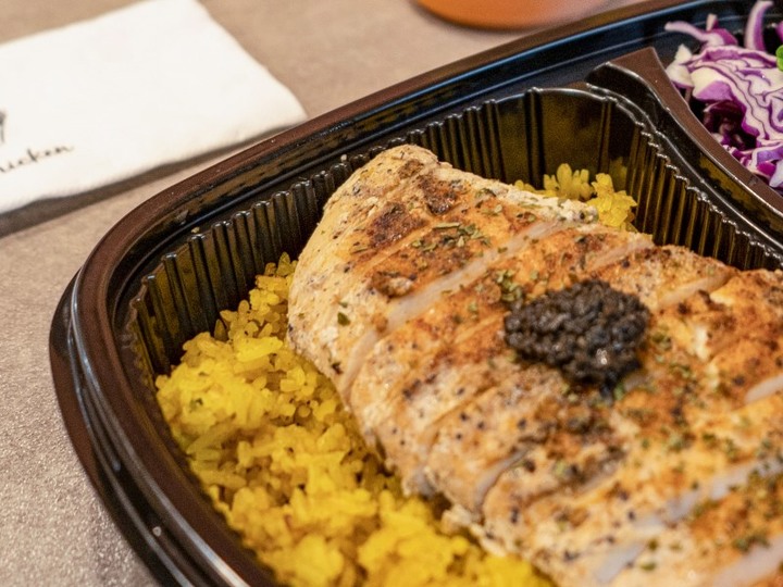 勤美道地紐約街頭美食雞上飯、佳樂卷獨特美式風味來嘗鮮