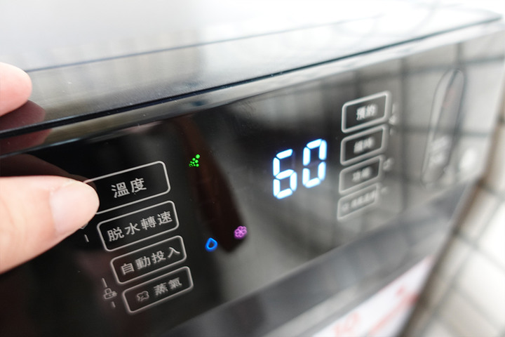 開箱|TOSHIBA東芝12KG洗脫烘變頻滾筒洗衣機TWD-BM130GF4TA聯網.超微奈米泡泡