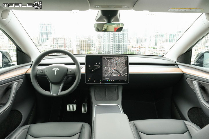 Tesla Model Y Performance 試駕|來看電動休旅新神車如何虜獲人心!