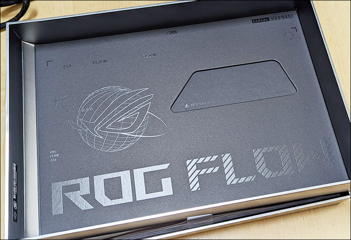 ROG Flow Z13不專業開一下箱