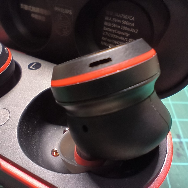 【盲狙先生傳43】Philips Go Series TAA7507 | 飛利浦 X 環法冠軍車隊Jumbo Visma 真無線藍芽運動耳機聯名體驗活動心得!
