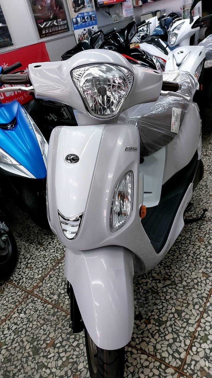 妳再不換車 我就偷偷幫妳換
