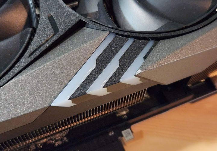 【心得】純開箱分享:MSI GeForce RTX 4080 16GB GAMING X TRIO