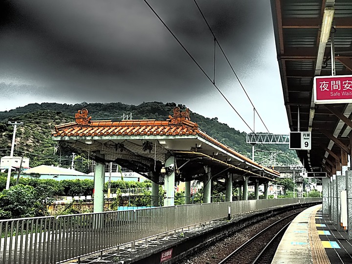 屏東境內火車站群 — 「鐵道旅行•幸福美好111」紀念章戳收集紀錄,附掛荒涼無人小站