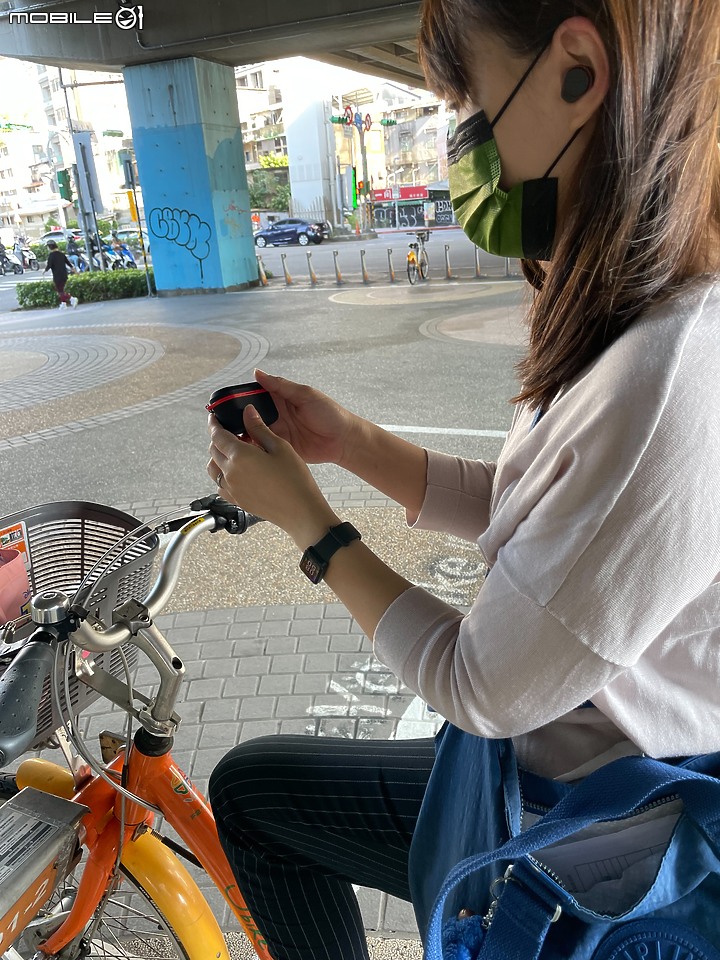 點我看大圖 【開箱】飛利浦真無線藍牙運動耳機 TAA7507 - 降噪出色、配戴舒適、音質更佳