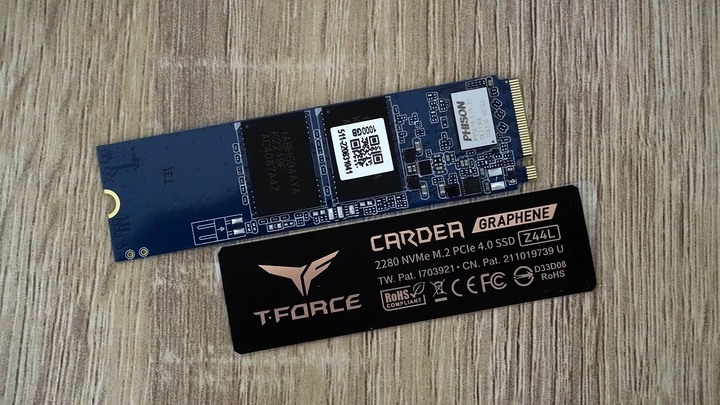 【開箱】武德充沛!BIOSTAR 映泰 X670E VALKYRIE 女武神旗艦開箱體驗