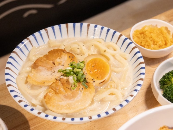 台中平價日料【丰樂食堂】讚岐烏龍、豬排咖哩百元享雙拼!