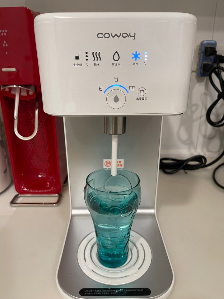 [開箱] 趁雙11入手的COWAY CHP-242N冰溫瞬熱飲水機