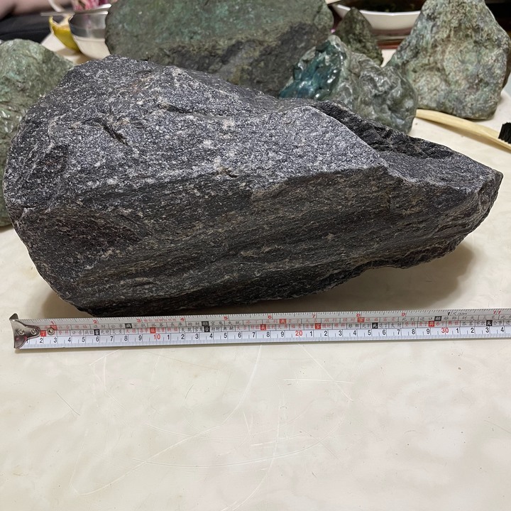 請教一下關於綠松石原礦