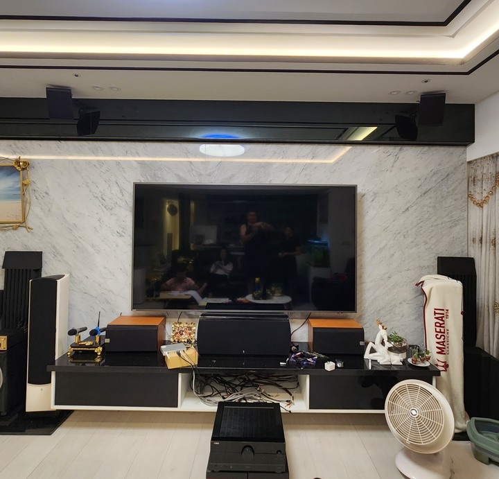 詢問關於yamaha a8a 5.1.4 天空喇叭位置問題