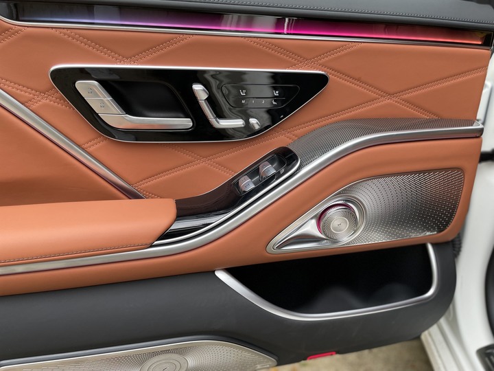Mercedes-Maybach S580 測試