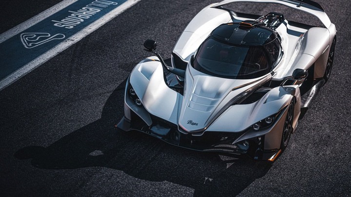 Nissan GT-R的動力、前F1車手調校 700匹捷克超跑Praga Bohema登場!