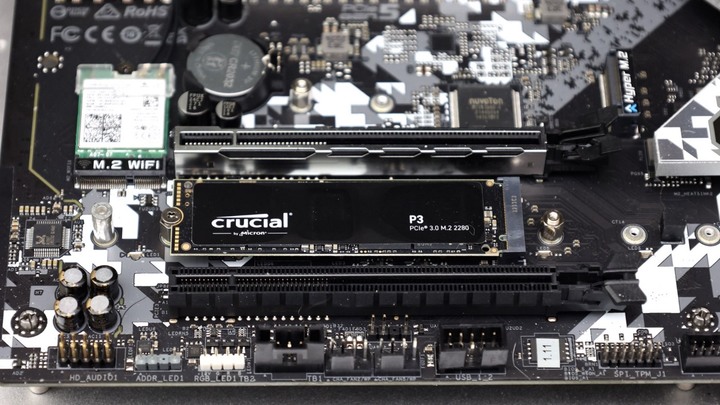 點我看大圖 M.2 SSD 平價 4TB 大容量競爭時代降臨,Micron Crucial P3
