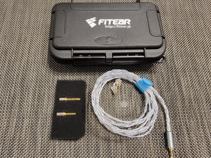 [開箱] 優等生的存在 - FitEar DC Ti + FitEar cable 009 Aqua,Brise Audio NAOBI-Ultimate