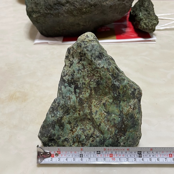 請教一下關於綠松石原礦