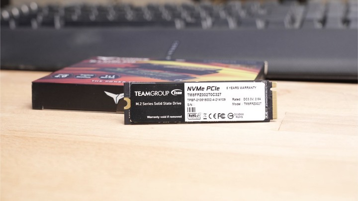 點我看大圖 散熱片買一送一?筆電桌機都適合的頂級 SSD!T-FORCE CARDEA A440 2T