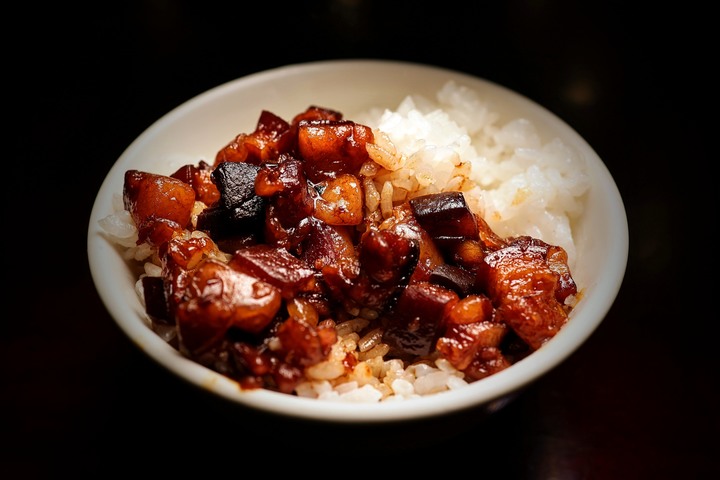 鴻品牛肉湯