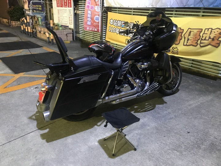 哈雷鯊魚頭一夜環島 千里返鄉投票
