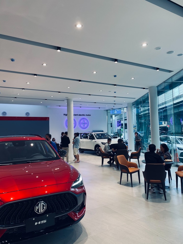 HS Phev 購車心得分享