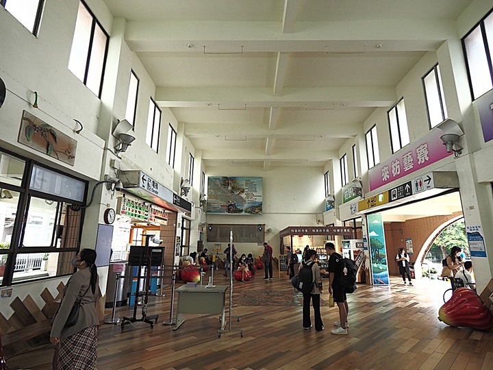 屏東境內火車站群 — 「鐵道旅行•幸福美好111」紀念章戳收集紀錄,附掛荒涼無人小站