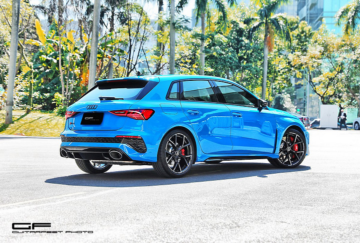 最強五缸鋼砲 - Audi RS3 Sportback 突如其來之展間開箱小記