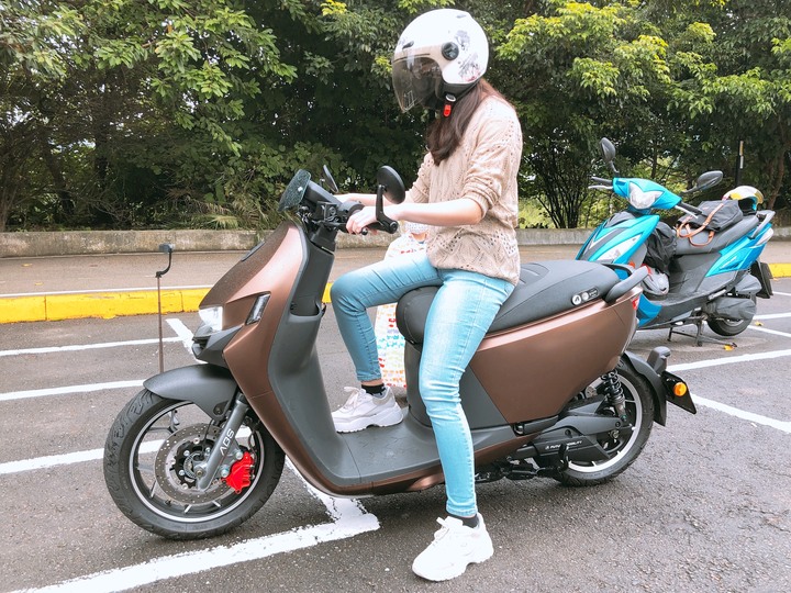 宏佳騰智慧電車Ai-1 Ultra Belt 試乘新體驗初分享！