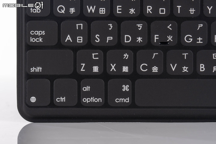 羅技 Rugged Combo 3 iPad 鍵盤保護殼/KEYS-TO-GO 輕巧藍牙鍵盤開箱試用 輕巧外出的另類效率選擇