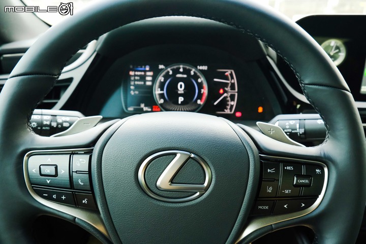 專注完美，近乎苛求 之 ES200 用車分享