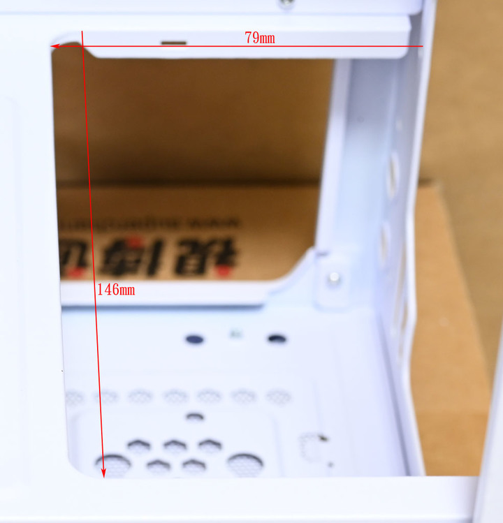 視博通SW300M機殼開箱