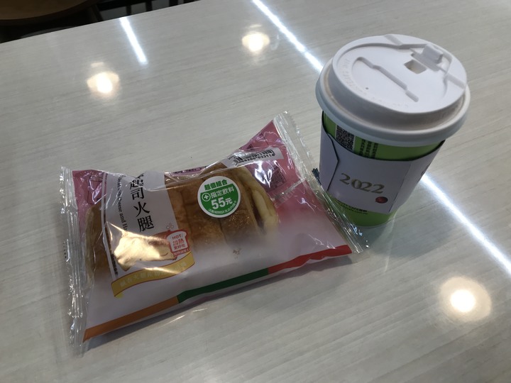 哈雷鯊魚頭一夜環島 千里返鄉投票