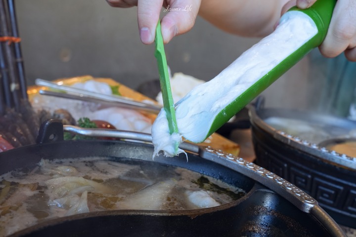 【彰化市│美食】燒瓶子。大肆の鍋(彰化店)。個人鴛鴦鍋,多種冰淇淋免費供應,宵夜場至凌晨3點